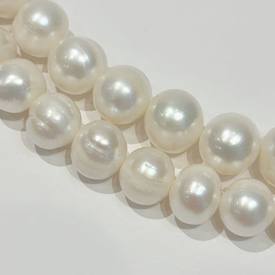 Pearl Necklace 60"