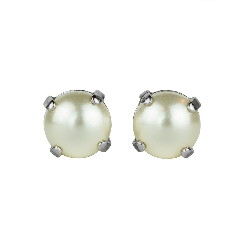 Must-Have Everyday Post Earrings in Pearl