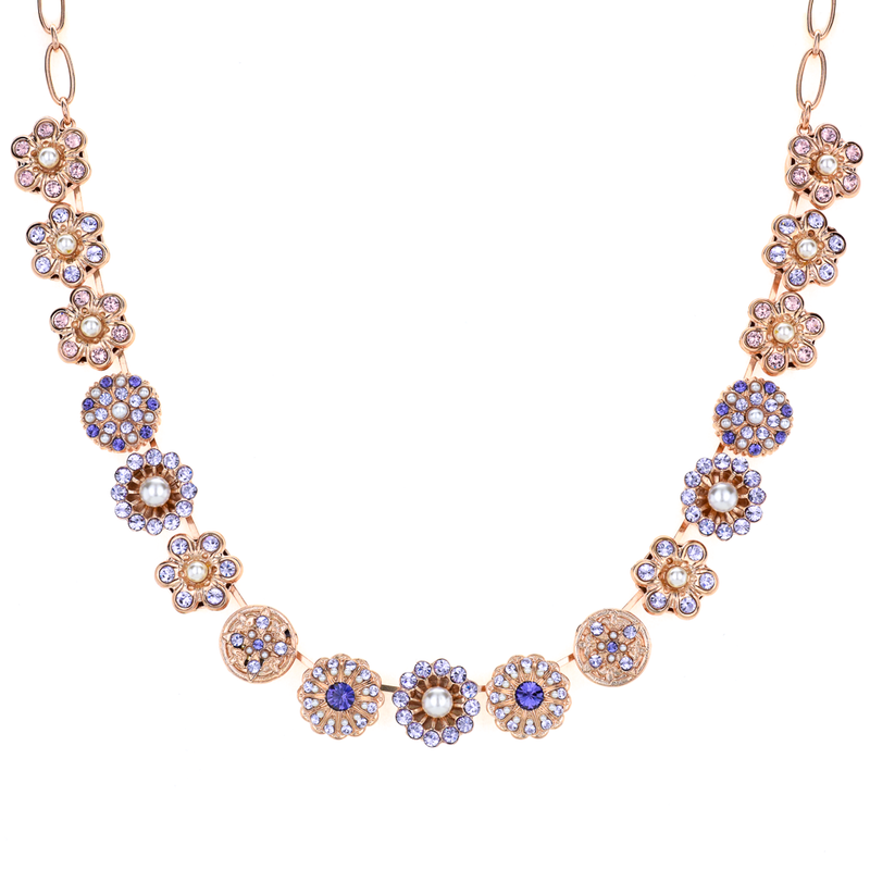 Extra Luxurious Rosette Necklace in "Romance"