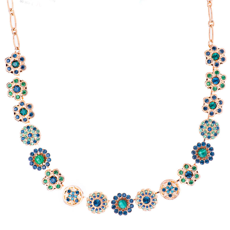 Extra Luxurious Rosette Necklace in "Chamomile"