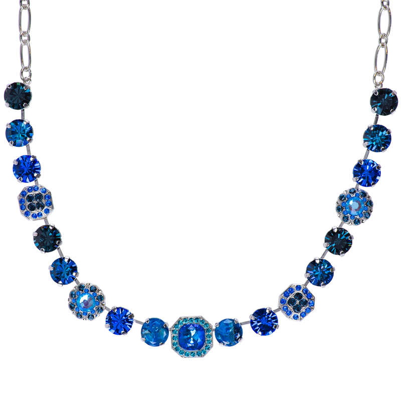 Lovable Square Cluster Necklace in "Sleepytime"