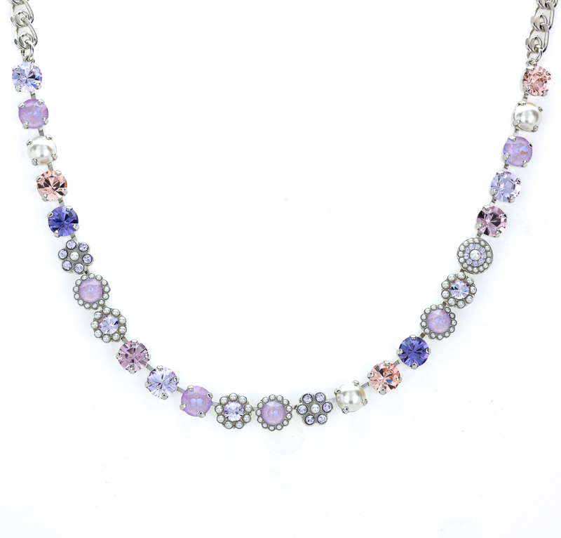 Must-Have Rosette Necklace in "Romance"